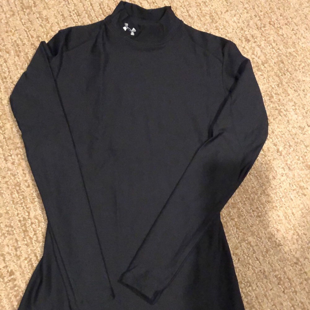 Nwot under armour coldgear top